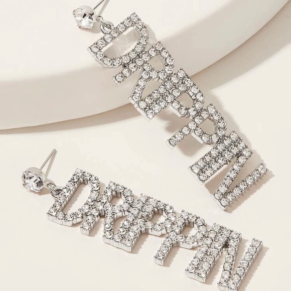 Jewelry - Silver dimond DRIPPIN earrings